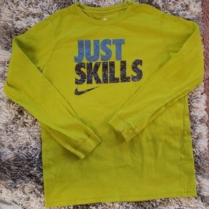Boys XL Nike Longsleeve Shirt